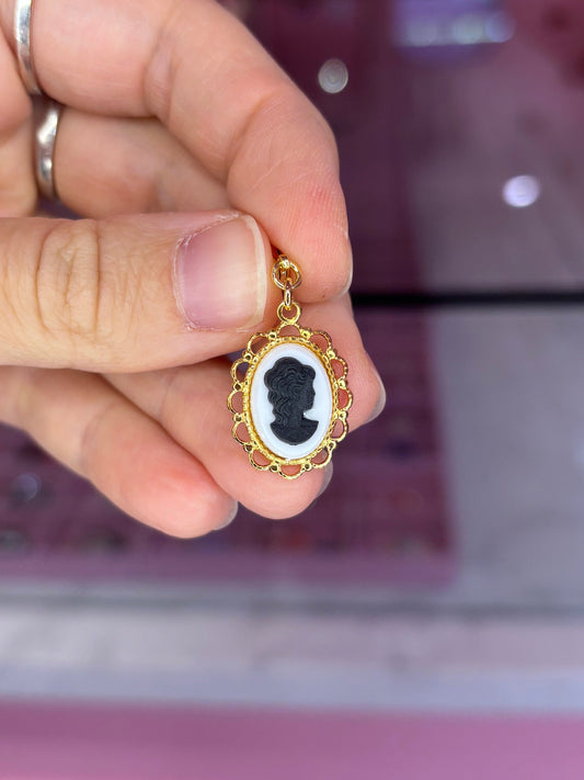 Vintage 1960s Black