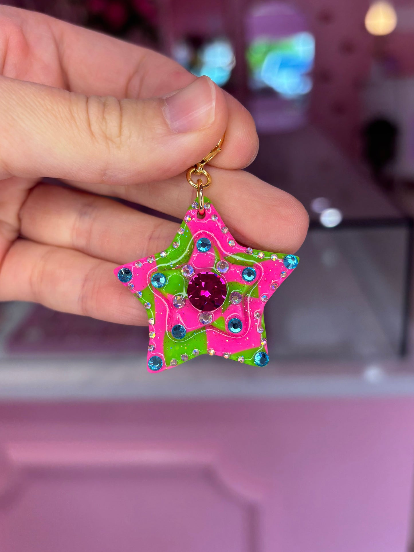 Checkered Neon Star